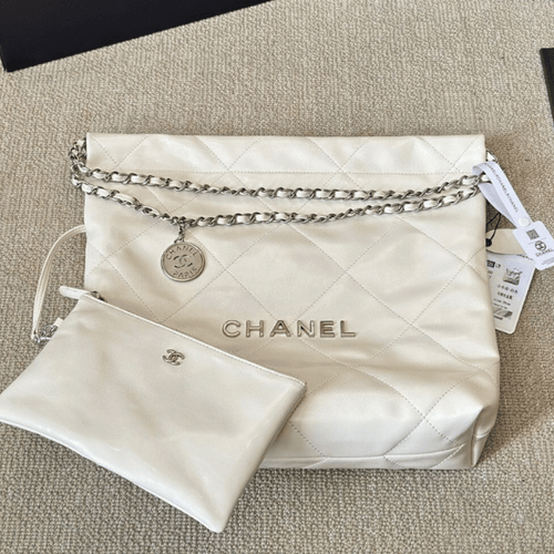 Chanel 22 Bag Small Oiled Off-White/Cream 11.8 Inches