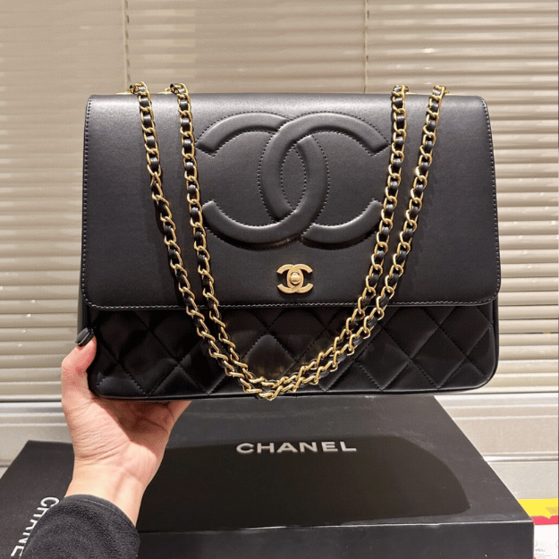 Chanel Cc Logo Maxi Flap Bag Black 13.0 Inches