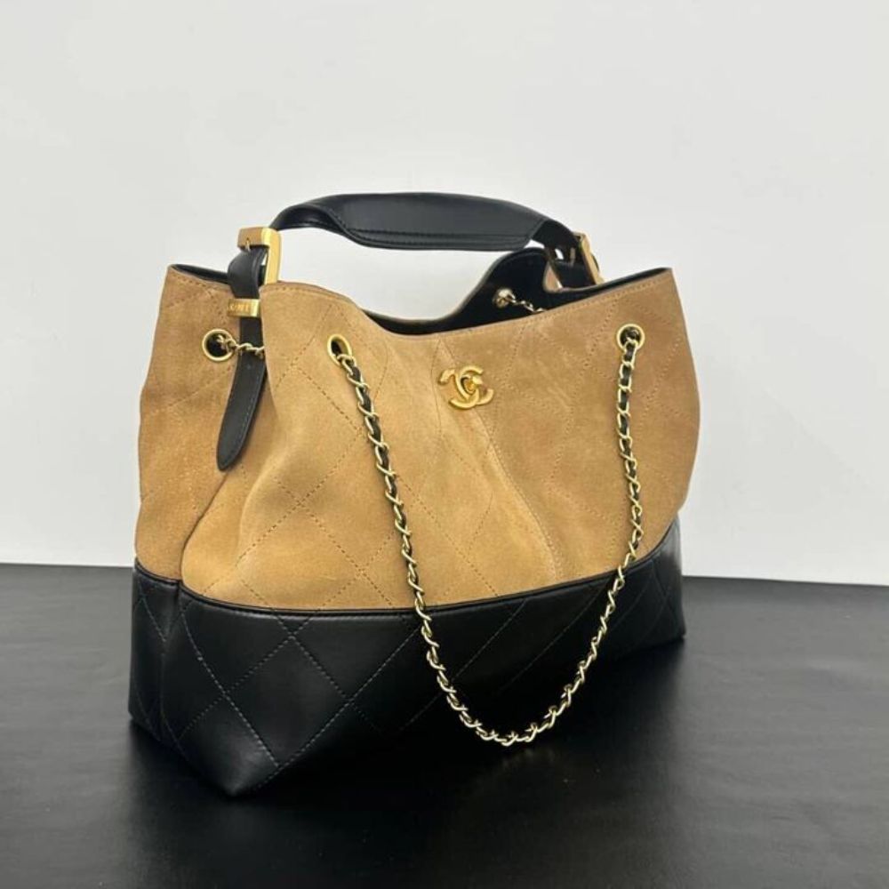 [Premium Quality] Chanel Shopping Bag Shiny And Gold Tone Metal Beige Black 14.2 Inches As5657 B20827 U1536