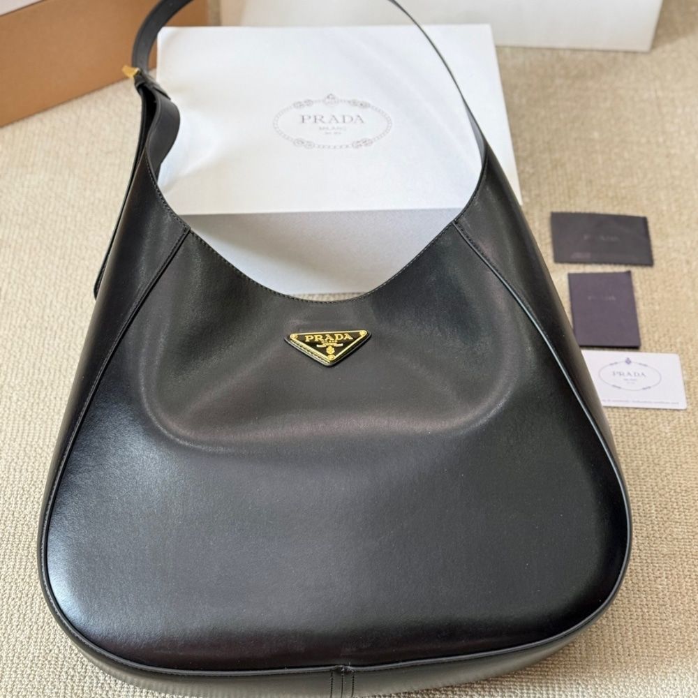 Prada Large Shoulder Bag With Topstitching Black 15.7 Inches 1Bc181 2Aix F0002 V Ooo