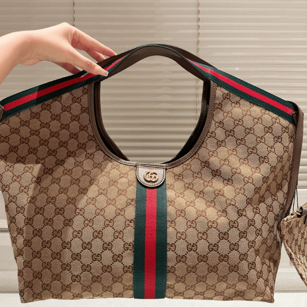 Gucci Giglio Large Tote Bag Gg Canvas 16.5 Inches ‎853971 FAFFP 2547