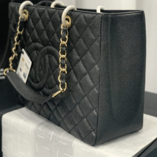 Chanel Bolsa Grand Tote Black 13.0 Inches A50995
