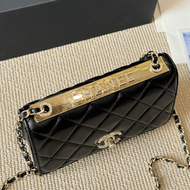 Chanel Trendy Cc Woc (Wallet On Chain) Black 7.5 Inches
