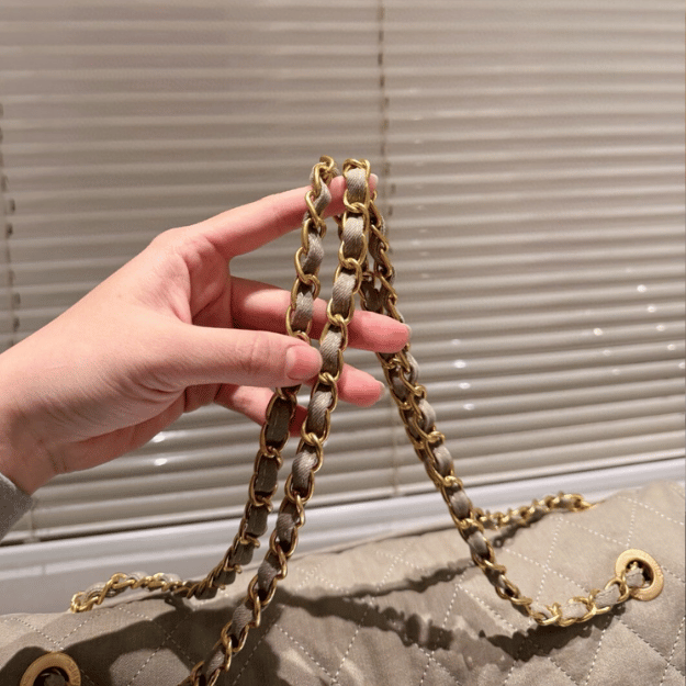 Chanel Vintage-Style Flap Bag Khaki 15.7 Inches