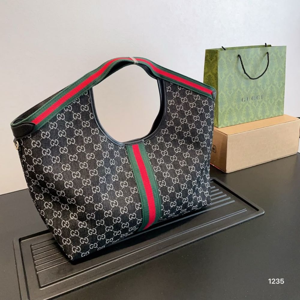 ‎Gucci Gg Ophidia Giglio Tote Shoulder Bag Black ‎9.8 Inches 853971 FAFYU 1155