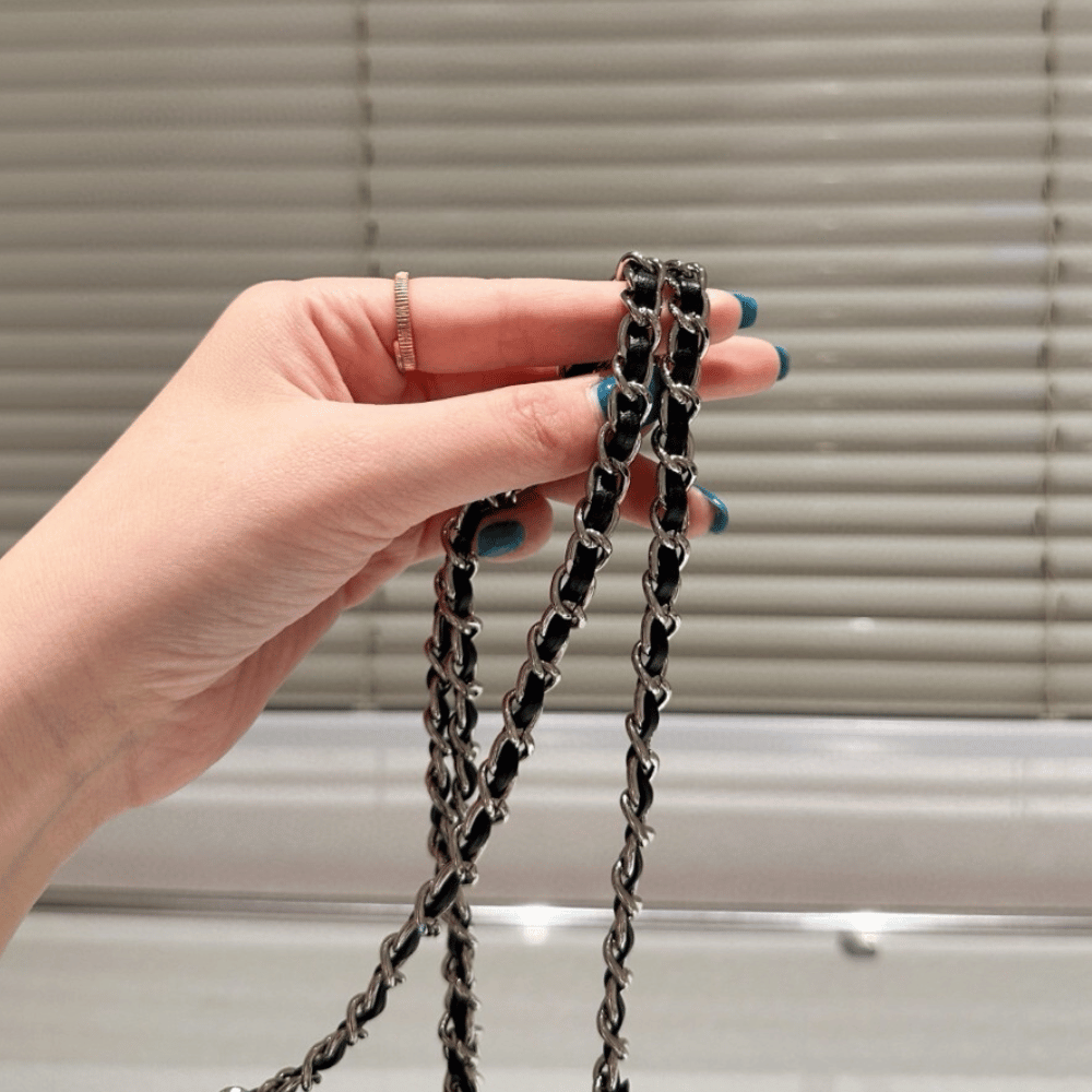 Chanel Vintage-Style Flap Bag Black 7.1 Inches