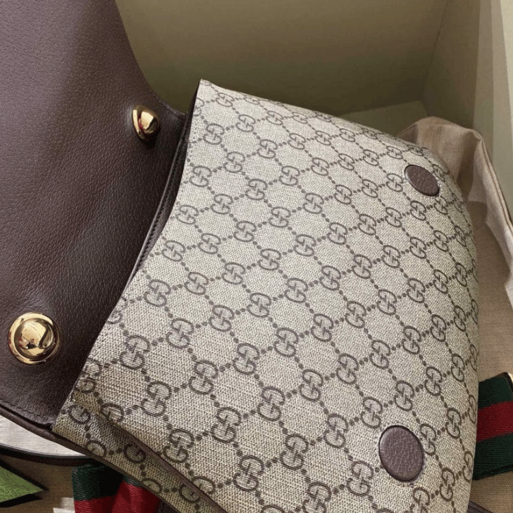 Gucci Blondie Medium Shoulder Bag 699210 96LWG 8745