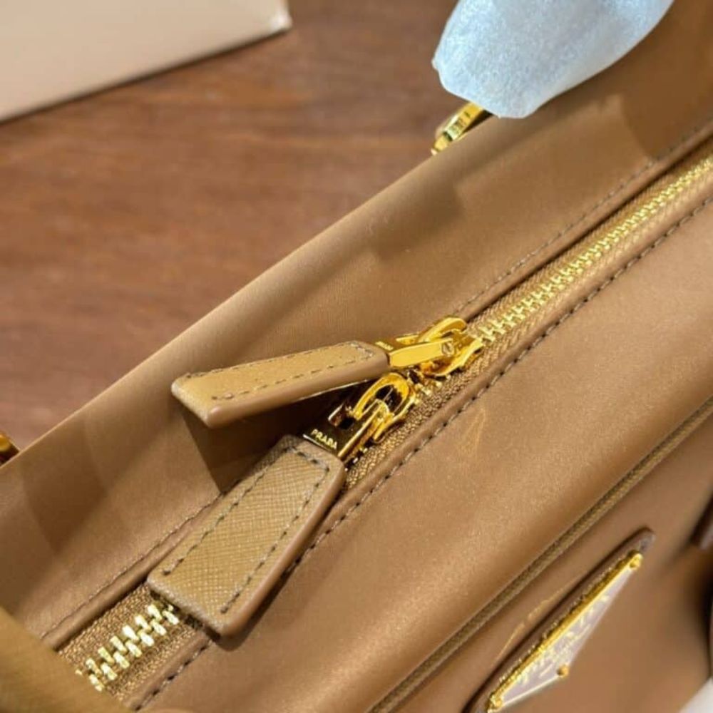 Prada Re Edition 1978 Medium Re Nylon And Saffiano Cork Beige 11.8 Inches 1Bb115 R064 F0594 V Too