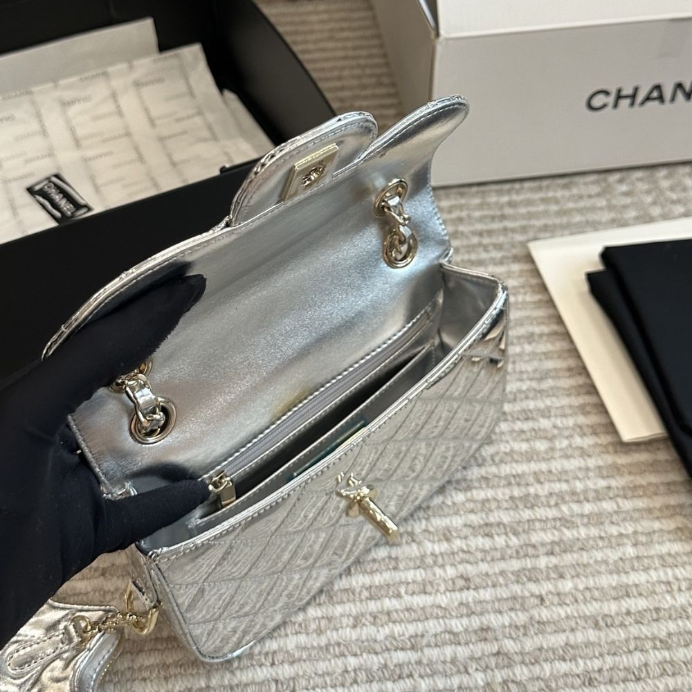 Chanel Mini Flap Bag Star Coin Purse Silver 9.4 Inches AS4648 B14873 Nt666