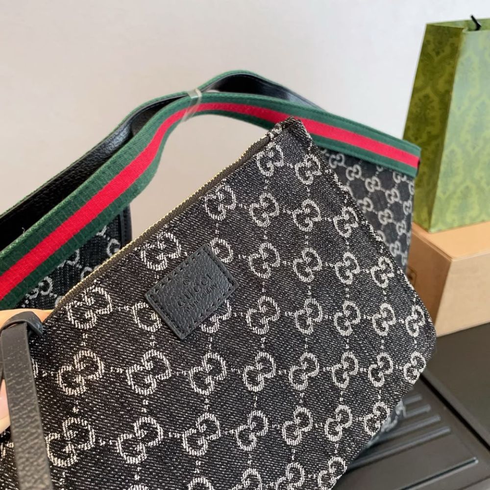 ‎Gucci Gg Ophidia Giglio Tote Shoulder Bag Black ‎9.8 Inches 853971 FAFYU 1155
