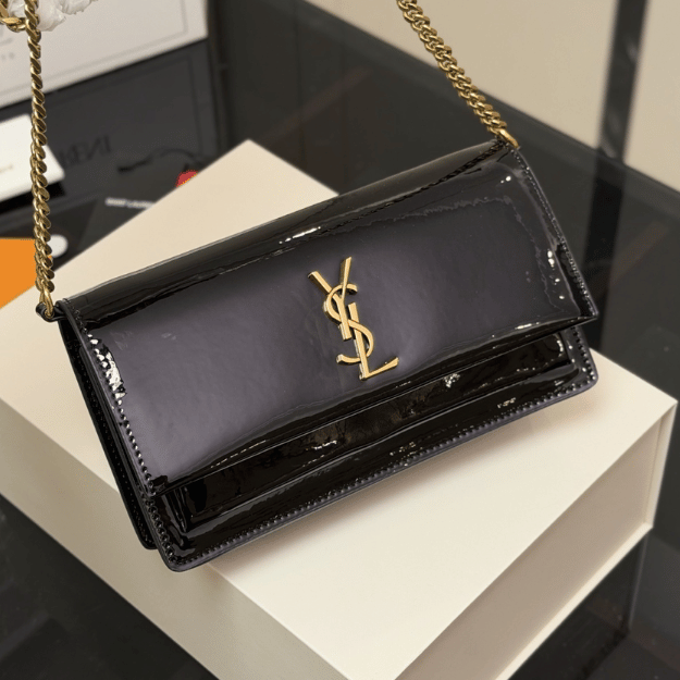Saint Laurent Envelope Woc Black Bag 8.7 Inches