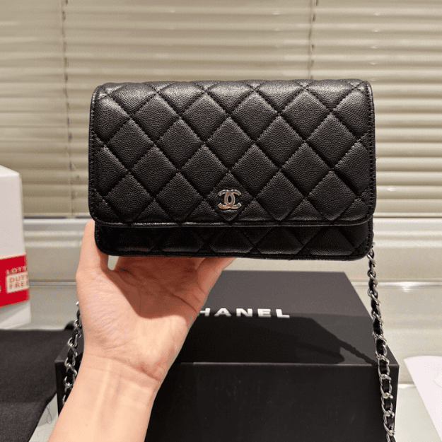 Chanel Flap Bag Woc (Wallet On Chain) Black 7.5 Inches