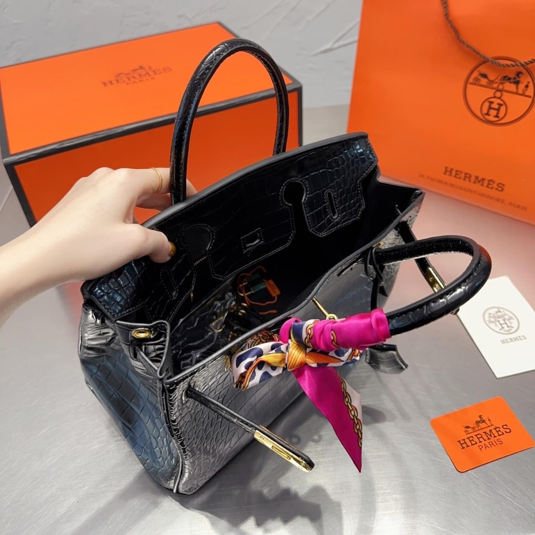 Hermes Birkin 30 Shiny Porosus Crocodile Black Noir 30Cm