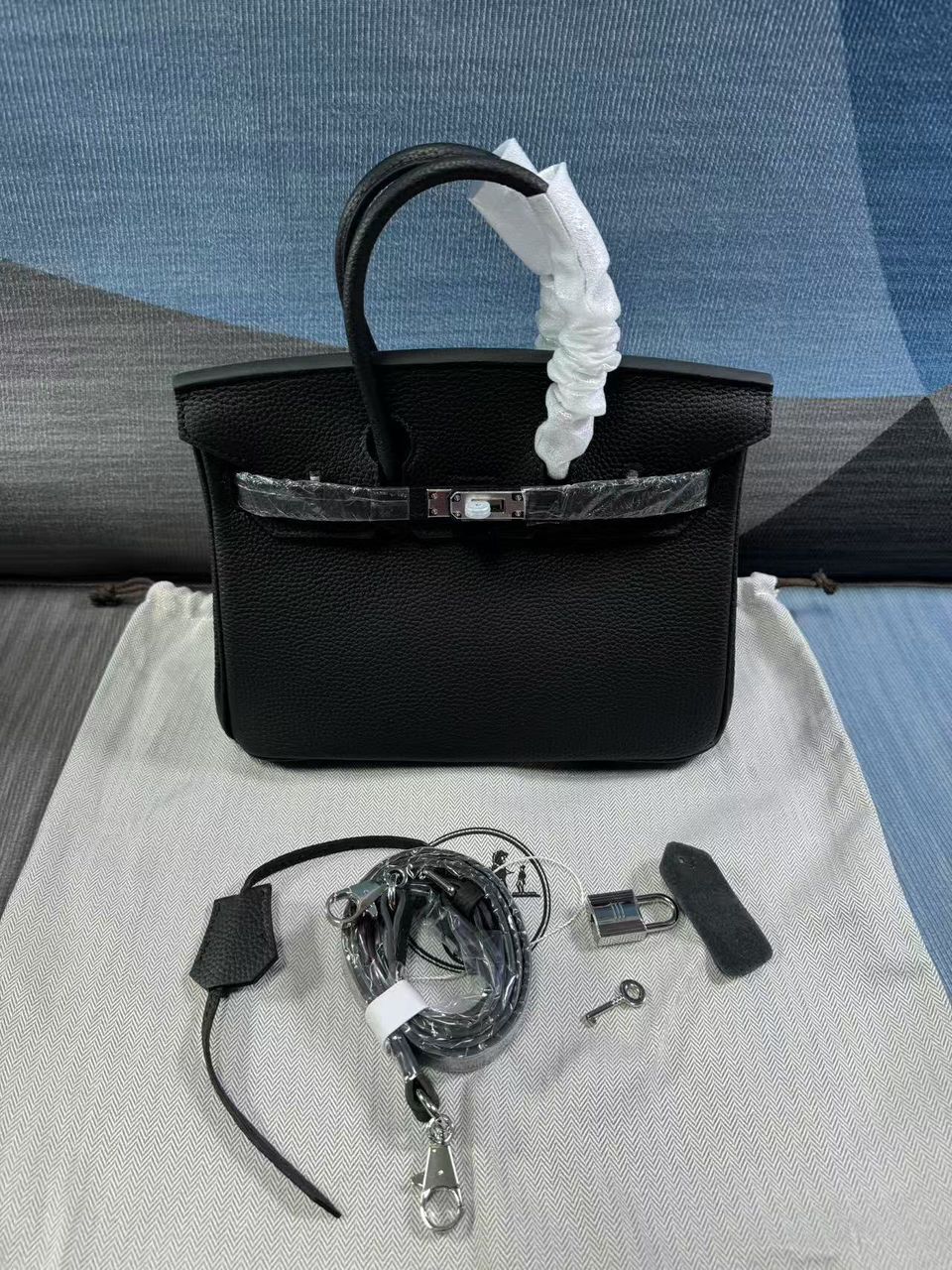 Hermès Birkin B25 Togo Black 25Cm Silver Hardware